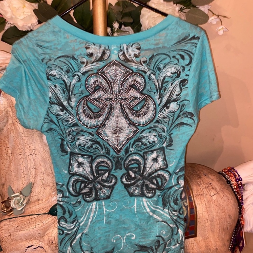 Large tee bling shirt